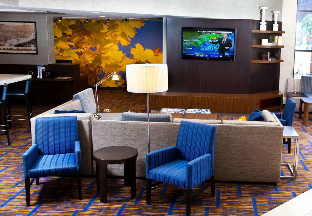 Courtyard La Crosse Downtown/Mississippi Riverfront Ngoại thất bức ảnh
